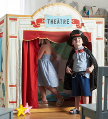 Screens and corners for kindergarten theaters