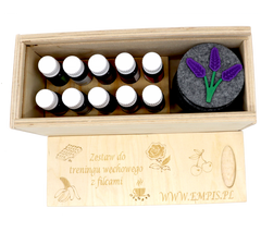 "Explore the World Through Scents: Sniff Kit" MENTAL